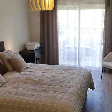 Lejlighed Et Chaleureux Avec Terrasse Vue Piscine A 2 Pas De La Marina Albufeira